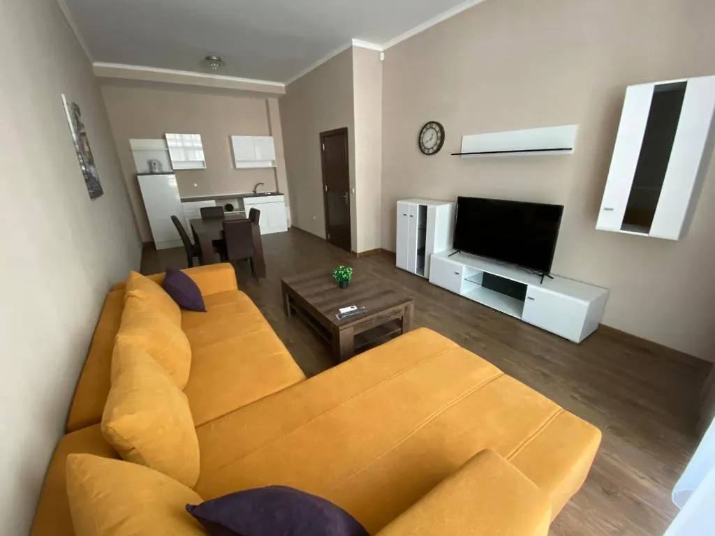 וארנה Rabi Park Residence